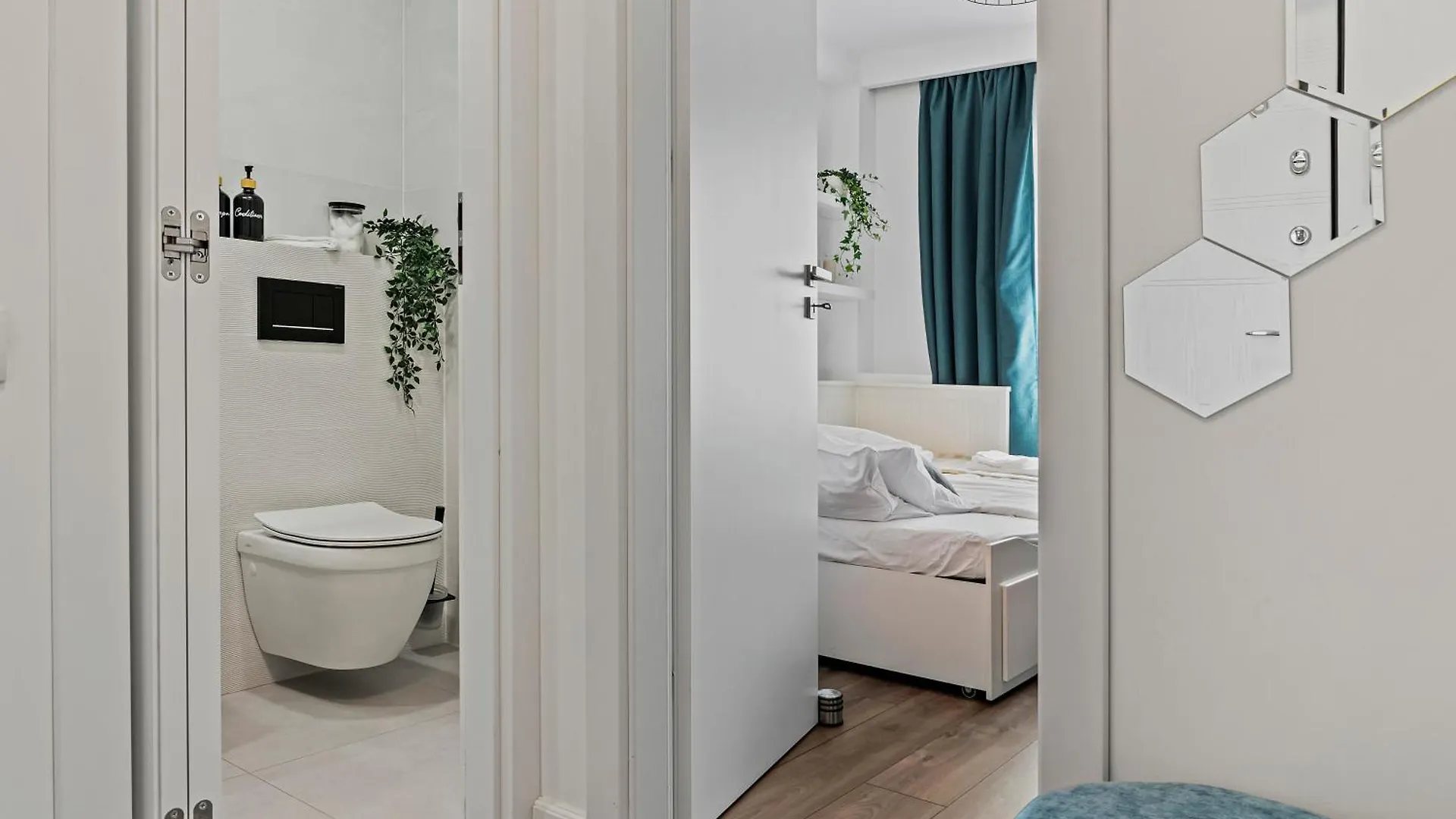 Parliament Retreat - Urban Hideaway Apartment Bucharest Romania