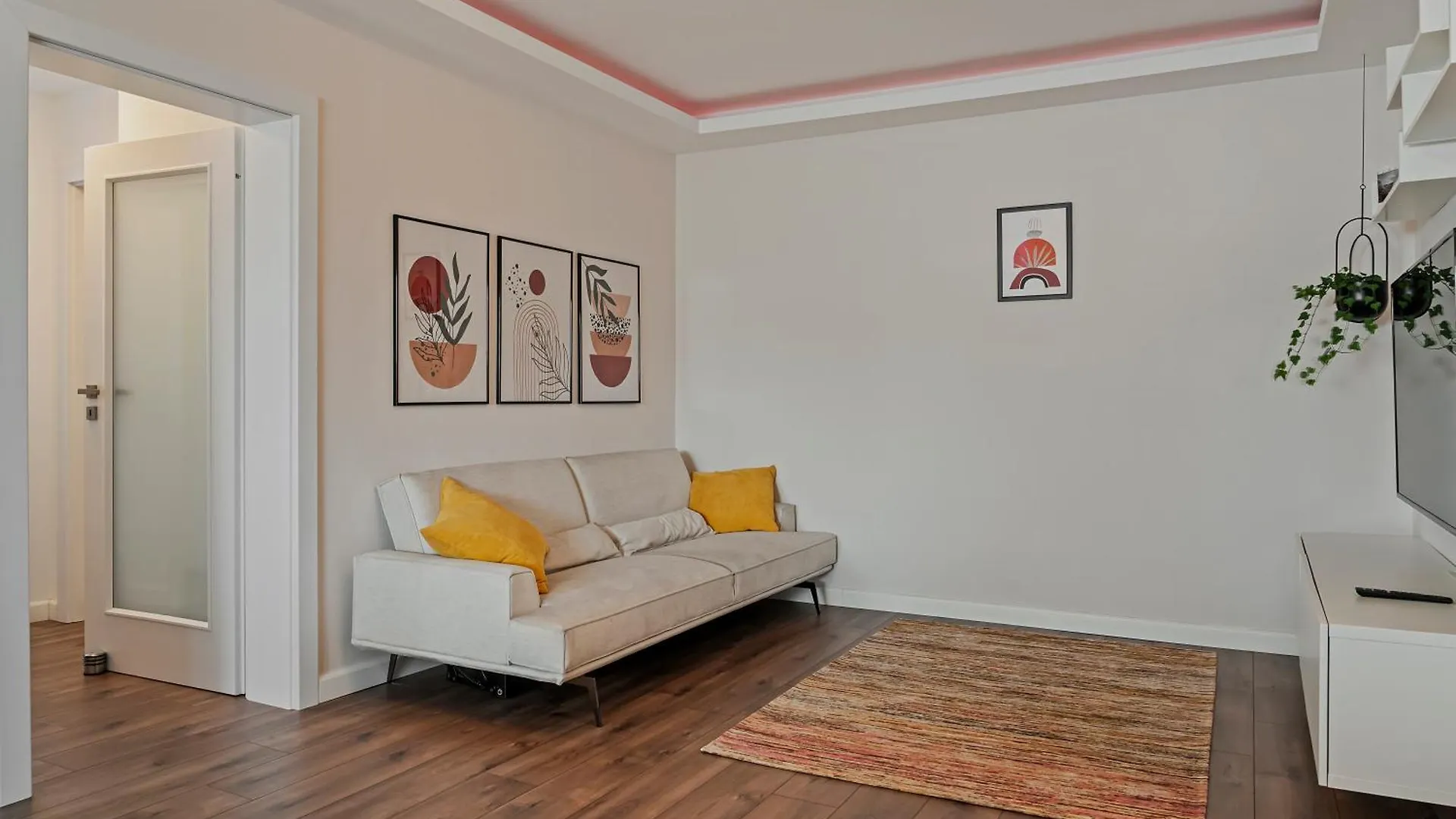 Parliament Retreat - Urban Hideaway Apartment Bucharest