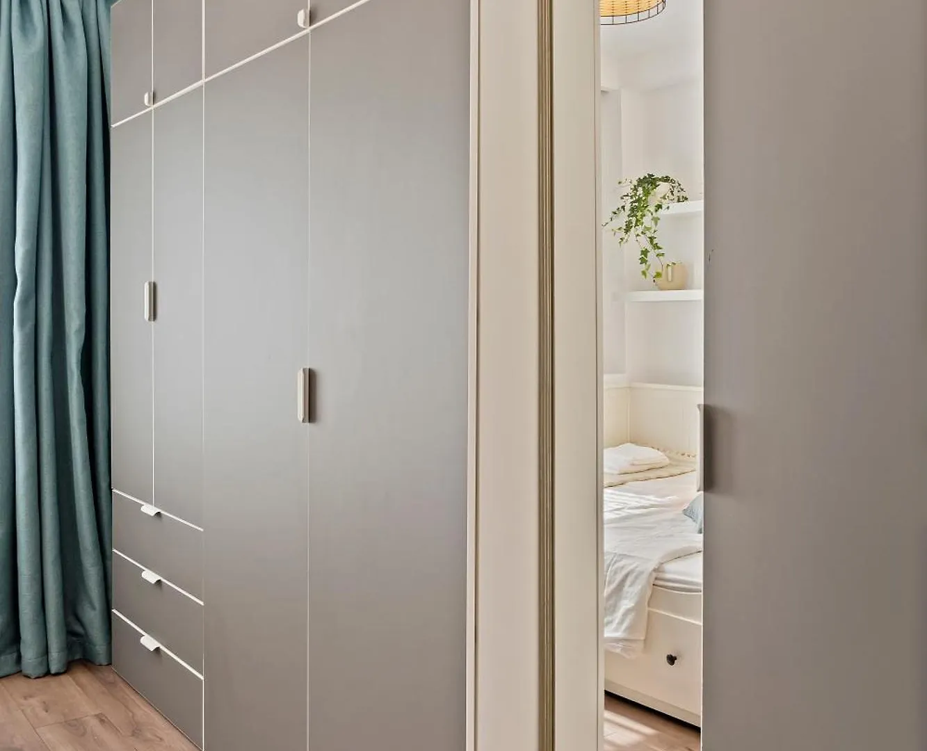 Parliament Retreat - Urban Hideaway Apartment Bucharest